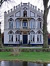 Villa Flora Nieuw-Buinen -  Villa Flora aan het Zuiderdiep in Nieuw-Buinen