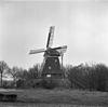 Achtkante beltmolen schuin van opzij gefotografeerd - Aalden - 20003302 - RCE -  Jantina Hellingmolen: Achtkante beltmolen schuin van opzij gefotografeerd 