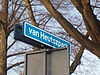 Coevorden Straatnaambord Van Heutszpark.JPG -  Straatnaambord Van Heutszpark in Coevorden.