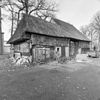 Exterieur schuur met schaapskooi, voorgevel, linker zijgevel - Gees - 20322186 - RCE -  Schaapskooi: Exterieur schuur met schaapskooi, voorgevel, linker zijgevel (opmerking: Monumenten In Nederland Drenthe, bladzijde 125) 
