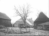 boerderij, bijgebouwen en erfnr. F 22-23