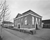 Voorgevel en rechter zijgevel van de voormalige synagoge te Hoogeveen - Hoogeveen - 20322353 - RCE -  Voormalige synagoge. Thans Baptistengemeente de Schutse: Voorgevel en rechter zijgevel van de voormalige synagoge te Hoogeveen (opmerking: Monumenten In Nederland Drenthe, bladzijde 134) 