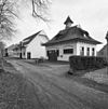 Exterieur overzicht koetshuis en boerenschuur - Paterswolde - 20322016 - RCE -  HAVEZATHE - VENNEBROEK: Exterieur overzicht koetshuis en boerenschuur (opmerking: Monumenten In Nederland Drenthe, bladzijde 107) 
