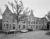 Exterieur hoofdgebouw, voorgevel - Zuidlaren - 20321988 - RCE -  Psychiatrische Inrichting Dennenoord: Exterieur hoofdgebouw, voorgevel (opmerking: Monumenten In Nederland Drenthe, bladzijde 211) 