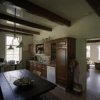 Interieur, overzicht van de keuken