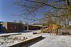Overzicht speelplein van de Klimop school (School met de Bijbel) - Nagele - 20329822 - RCE -  Basisschool Klimop: Overzicht speelplein van de Klimop school (School met de Bijbel) (opmerking: Gefotografeerd voor Toonbeelden van de wederopbouw) 