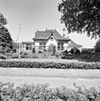 Overzicht voorgevel - Buitenpost - 20334561 - RCE -  Villa Nieuw Herbranda: Overzicht voorgevel (opmerking: Monumenten In Nederland Friesland) 
