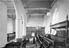 Interieur naar het westen, naar het oosten en naar het noord-westen - Rinsumageest - 20188571 - RCE -  Nederlands Hervormde Kerk: interieur naar het westen, naar het oosten en naar het noord-westen 