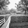 Overzicht voorzijde boerderij - Sint Nicolaasga - 20334312 - RCE -  Boerderij: Overzicht voorzijde boerderij (opmerking: Monumenten In Nederland Friesland) 