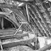 Interieur kap noordzijde, kapconstructie, tijdens restauratiewerkzaamheden - Bornwird - 20329564 - RCE -  Nederlands Hervormde Kerk: Interieur kap noordzijde, kapconstructie, tijdens restauratiewerkzaamheden 