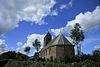 Lichtaard -  De 16e Eeuwse Gotische kerk in Lichtaard. Eigendom van de Stichting Alde Fryske Tsjerken Monumenten nummer 15633 