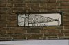 Pand met neoclassicistische deuromlijsting met gecanneleerde pilasters en zware kroonlijst