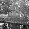 Voorgevel woongedeelte boerderij - Sexbierum - 20199402 - RCE -  Liauckema State: voorgevel woongedeelte boerderij 