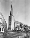Exterieur zuid-west zijde - Kollum - 20126550 - RCE -  N.H. Kerk en Toren: exterieur zuid-west zijde 