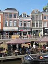 Pand met verdieping onder zadeldak met voorschild en dakkapel