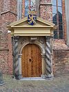 Leeuwarden, Grote Kerk, Oranjepoortje -  Leeuwarden, Oranjepoortje in de Grote Kerk