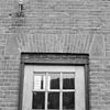 Detail metselwerk boven venster - Lemmer - 20350325 - RCE -  Ir. D.F. Wouda-Gemaal te Tacozijl: Detail metselwerk boven venster (opmerking: Werelderfgoed Unesco) 