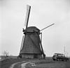 Watermolen van de Berlikummerpolder van opzij gefotografeerd, in verval - Berlikum - 20034004 - RCE -  De Kievit: Watermolen van de Berlikummerpolder van opzij gefotografeerd, in verval 