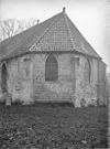 Achterzijde van de kerk naar het westen - Oldeberkoop - 20172144 - RCE -  Bonifatiuskerk: Achterzijde van de kerk naar het westen 