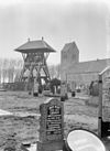Kerk en klokkenstoel vanuit het zuiden - Ureterp - 20211575 - RCE -  Nederlands Hervormde Kerk - St. Petruskerk: kerk en klokkenstoel vanuit het zuiden 