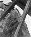 Koor, steunbeer, detail koor noord-noordoost zijde - Hoorn (Terschelling) - 20116800 - RCE -  N.H.Kerk: koor, steunbeer, detail koor noord-noordoost zijde 