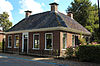 Schoolstraat 84 Burgum.JPG -  woonhuis Schoolstraat 84, Burgum