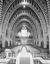 Interieur, overzicht naar het westen - Bolsward - 20345943 - RCE -  Rooms-katholieke Sint-Franciscuskerk: Interieur, overzicht naar het westen (opmerking: Gefotografeerd voor Monumenten In Nederland Friesland, bladzijde 90) 