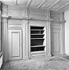Interieur, achterwand rechter voorkamer - Bolsward - 20037618 - RCE -  R.K.Liefdegesticht v.m. Huis Martinus: interieur, achterwand rechter voorkamer 