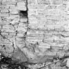 Detail noord muur middenschip vlak boven de gewelven van de Noorder zijbeuk. - Beekbergen - 20029027 - RCE -  N.H.Kerk: detail noord muur middenschip vlak boven de gewelven van de Noorder zijbeuk. 