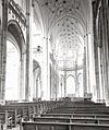 INTERIEUR, OVERZICHT MIDDENSCHIP NAAR HET OOSTEN - Arnhem - 20260588 - RCE -  Eusebius- of Grote Kerk (Nederlands Hervormd): INTERIEUR, OVERZICHT MIDDENSCHIP NAAR HET OOSTEN 