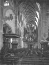 Interieur, overzicht naar het orgel met preekstoel - Arnhem - 20024814 - RCE -  Eusebius- of Grote Kerk (Nederlands Hervormd): Interieur, overzicht naar het orgel met preekstoel (opmerking: In: Buiten ; 20(1926); nr. 35, p. 409) 