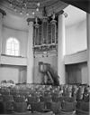 Interieur met preekstoel en orgel - Arnhem - 20024831 - RCE -  N.H. of Koepelkerk: interieur met preekstoel en orgel 