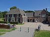 Begijnenmolen -  Agnietenmolen met voormalige forellenkwekerij. De Agnietenmolen of Begijnenmolen wordt in 1404 reeds als korenmolen vermeld. Het huidige gebouw met een uitbouw aan de noordzijde dagtekent grotendeels uit de 18de eeuw; omstreeks 1812 is een achterbouw toegevoegd waarin zich de maalderij bevond. 