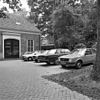 Parkeerplaats bij het koetshuis - Arnhem - 20025134 - RCE -  Huis Zijpendaal / Zypendaal: parkeerplaats bij het koetshuis 