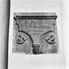INTERIEUR, MEMORIESTEEN (MR. J.W. STAATS EVERS) IN VIERINGPIJLER - Arnhem - 20289729 - RCE -  Eusebius- of Grote Kerk (Nederlands Hervormd): INTERIEUR, MEMORIESTEEN (MR. J.W. STAATS EVERS) IN VIERINGPIJLER 