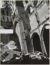 Zicht op deel verwoeste hervormde kerk - Arnhem - 20319392 - RCE -  Eusebius- of Grote Kerk (Nederlands Hervormd): Zicht op deel verwoeste hervormde kerk 