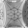 INTERIEUR, ZUIDER TRANSEPT, GEWELFVELD NAAST VIERING - Arnhem - 20289711 - RCE -  Eusebius- of Grote Kerk (Nederlands Hervormd): INTERIEUR, ZUIDER TRANSEPT, GEWELFVELD NAAST VIERING 