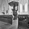 INTERIEUR, OVERZICHT NAAR HET KOOR, DOOPHEK, DOOPBOOG, PREEKSTOEL - Barneveld - 20279444 - RCE -  Nederlands Hervormde Kerk: INTERIEUR, OVERZICHT NAAR HET KOOR, DOOPHEK, DOOPBOOG, PREEKSTOEL 