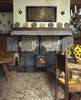Interieur, overzicht van de stookplaats inde keuken, nu met allesbrander