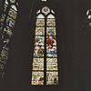 Interieur koor, zuidzijde, glas in loodraam - Vierakker - 20346255 - RCE -  Rooms-katholieke Sint Willibrorduskerk: Interieur koor, zuidzijde, glas in loodraam 