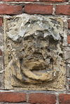 Buren - Voorstraat 3 - Gevelsteen (4).JPG