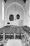 Interieur koor naar het westen - Buren - 20045418 - RCE -  N.H.Kerk: interieur koor naar het westen 