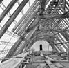 Kap constructie schip gezien naar het westen - Lienden - 20139724 - RCE -  Nederlands Hervormde Kerk: kap constructie schip gezien naar het westen 