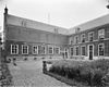 West en noord vleugel gevels binnenplaats - Culemborg - 20051687 - RCE -  St.Elizabeths Weeshuis: west en noord vleugel gevels binnenplaats 