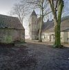 Gedeelte van bakhuis, voor restauratie - Loo - 20334612 - RCE -  Havezate Loowaard met aangebouwde VLOEDSCHUUR: rechts gedeelte van bakhuis, voor restauratie 