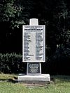 Gedenkzuil op de Paasberg - Ede - 20415218 - RCE -  Oorlogsmonument: Gedenkzuil op de Paasberg (opmerking: Gemaakt voor Nationaal Comité 4 en 5 mei / Stichting '40 - '45). 15 augustus 2013 vervangen door nieuw monument