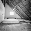 Interieur voorhuis, overzicht zolder - Lunteren - 20339206 - RCE -  Boerderijcomplex Nieuw Altena: Interieur voorhuis, overzicht zolder 