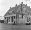 Ongenummerde ingang naast het pand zuiderkerkstraat 2