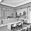 Interieur, overzicht kamer met papierbehang - Harderwijk - 20292854 - RCE -  Interieur, overzicht kamer met papierbehang 