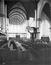 Interieur naar het oosten - Asperen - 20025857 - RCE -  N.H.Kerk en Toren: interieur naar het oosten 